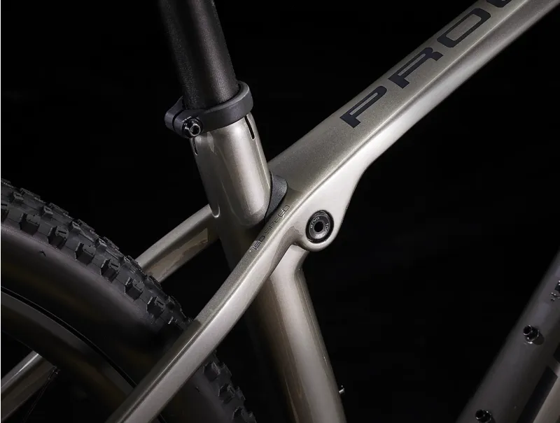 Trek Procaliber 9.5 Hardtail Mountain Bike 2023 in Grey-9